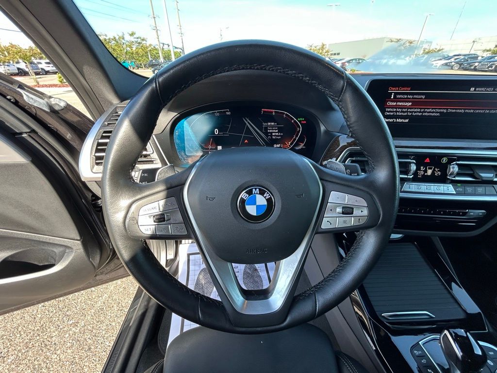 Used 2024 Dark Graphite Metallic BMW sDrive30i image 18