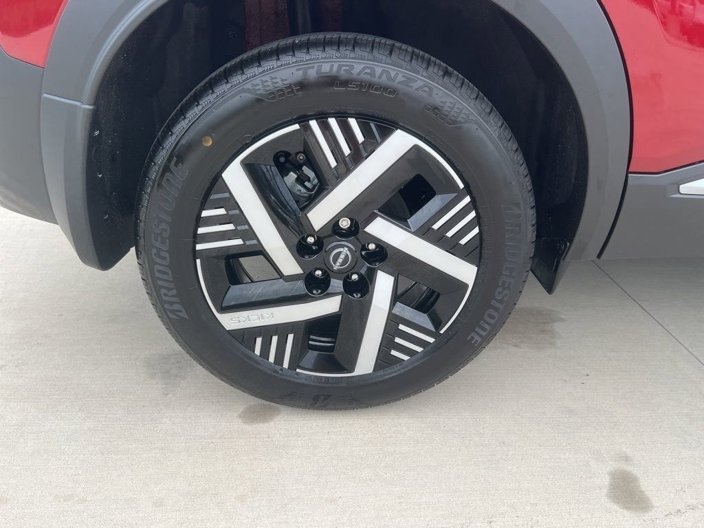 2025 Scarlet Ember Tintcoat Nissan Kicks SV FWD SUV