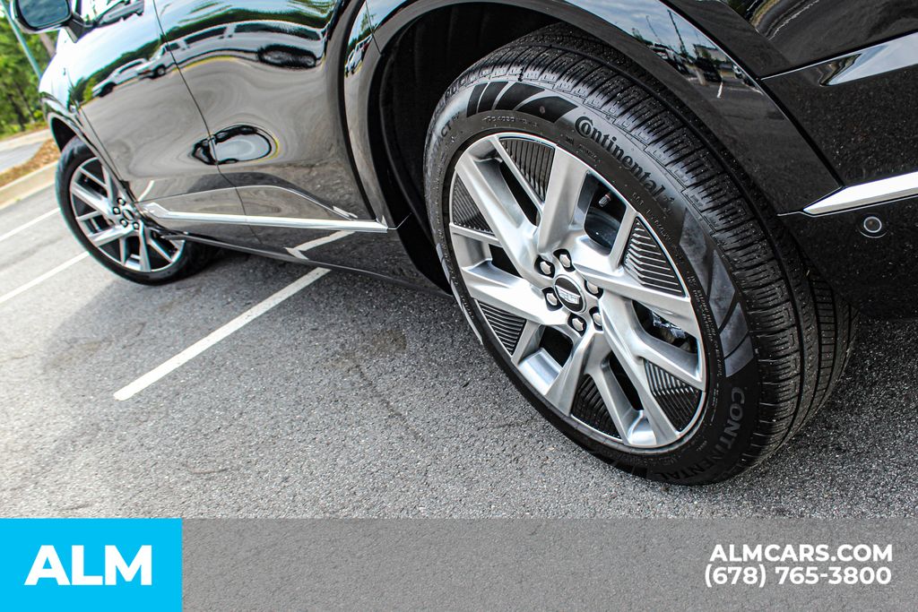 Used 2026 Black Cadillac Premium Luxury image 15