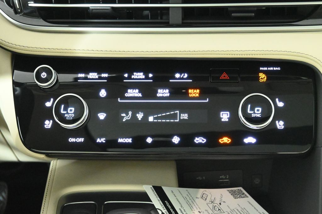 2025 INFINITI QX60 Sensory 20