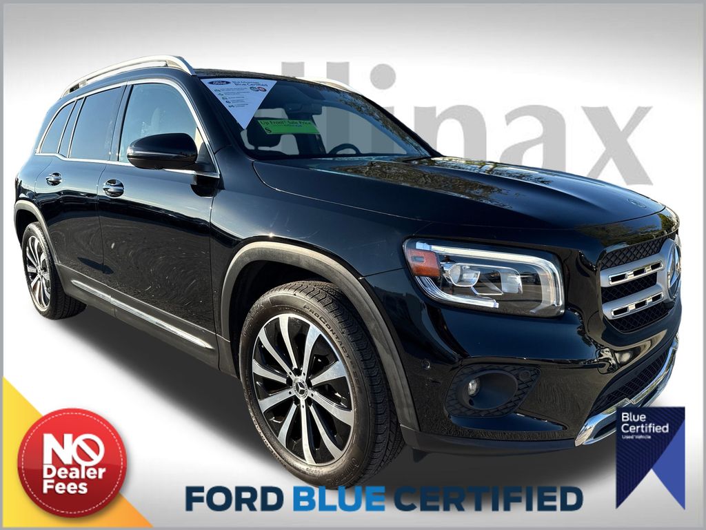 2022 Mercedes-Benz GLB's photo