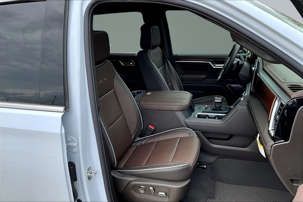 2026 GMC Sierra 1500 Denali - 11