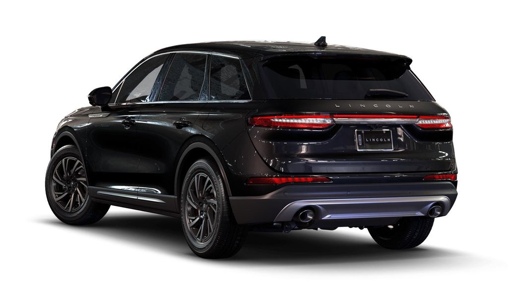 Thumbnail: 2025 Lincoln Corsair - 2
