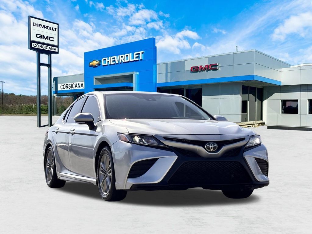 Used Car 2020 Toyota Camry  Se For Sale Under $25,000 In Corsicana, Texas