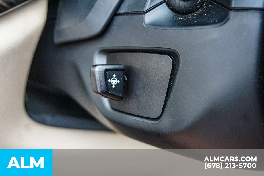 Used 2021 Black BMW sDrive40i image 49
