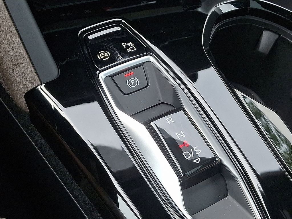 Thumbnail: 2025 Audi Q5 - 7