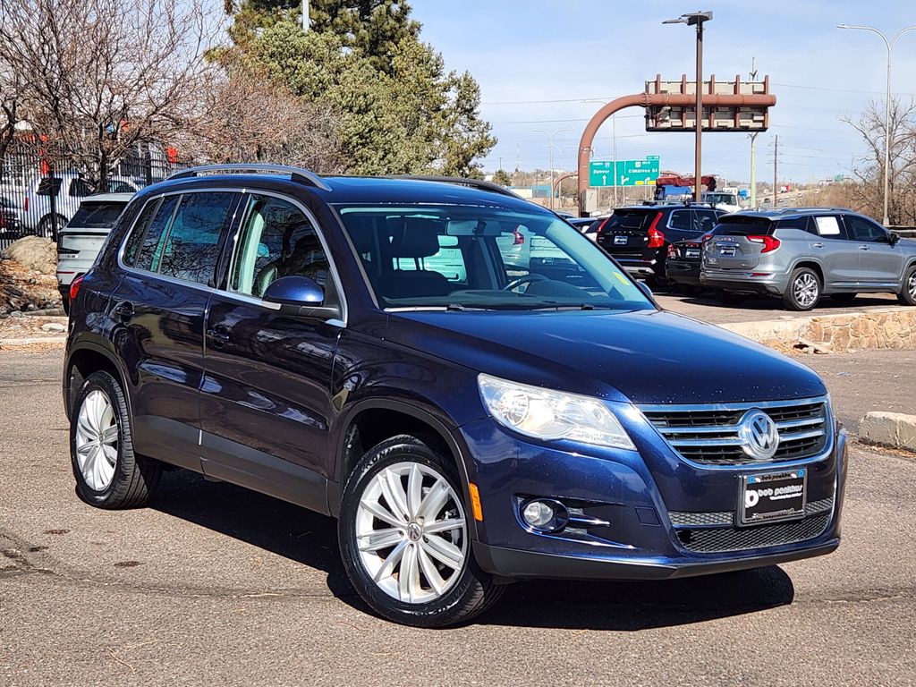 2011 Volkswagen Tiguan SE 4Motion