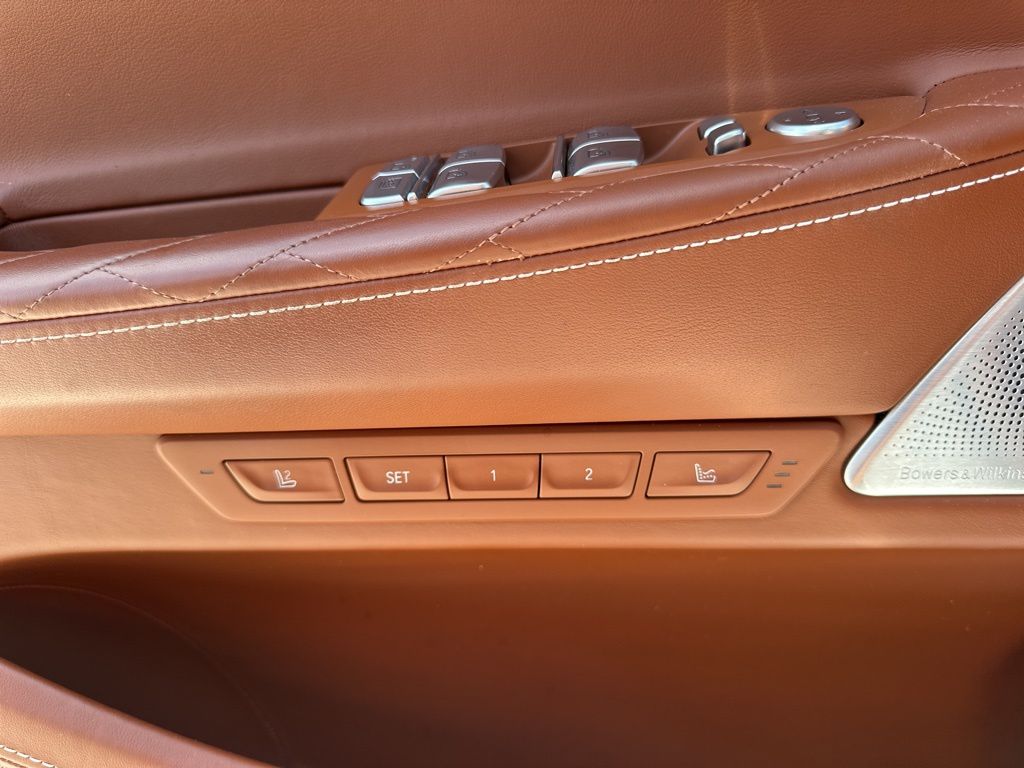 2022 Frozen Bluestone Metallic BMW 7 Series M760i AWD Sedan