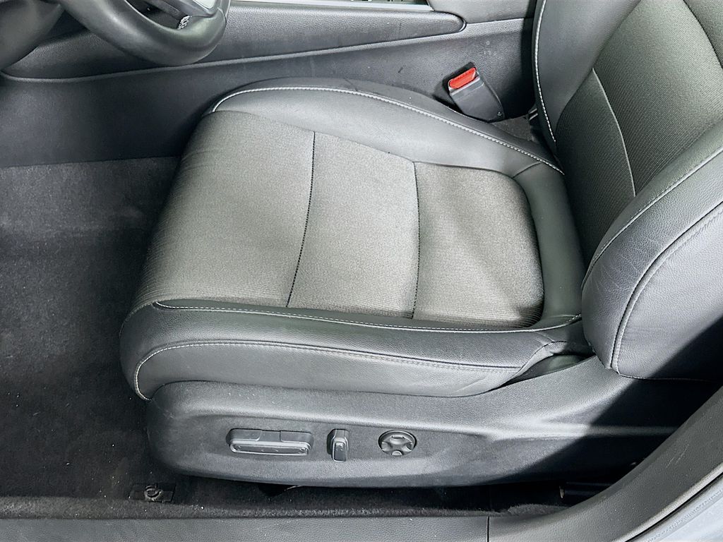 2019 Honda Accord Sport 19
