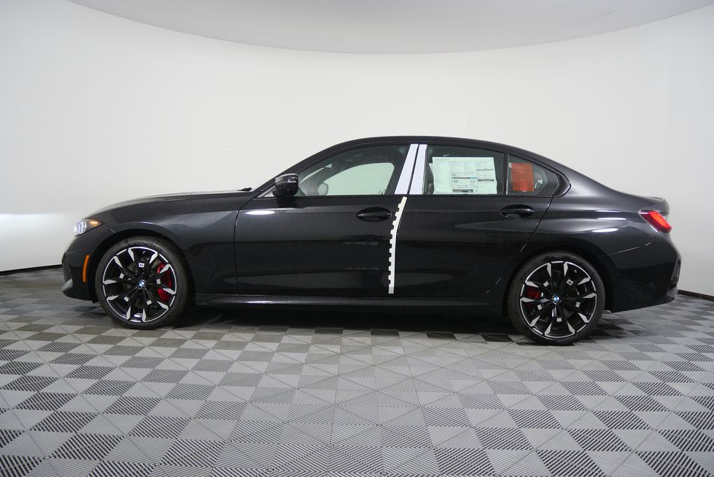 Thumbnail: 2026 BMW 3 Series - 6