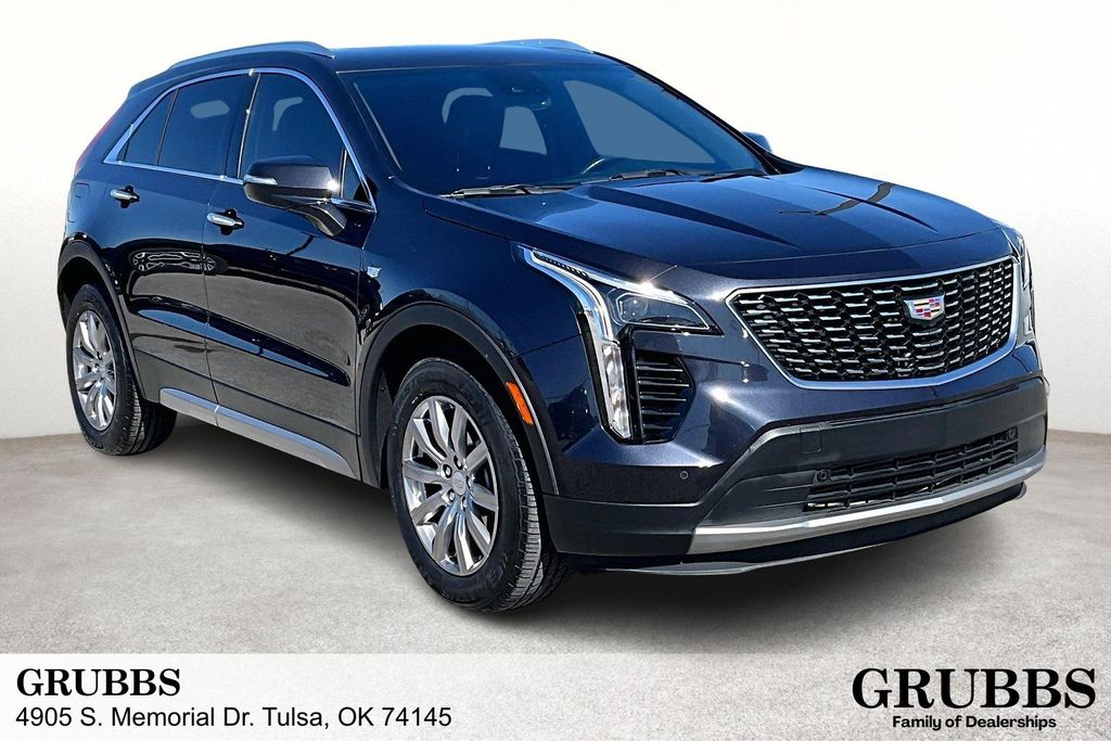 2023 Cadillac XT4 Premium Luxury FWD