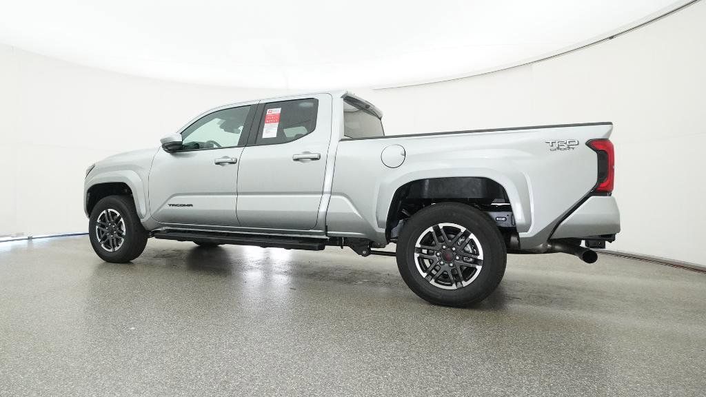 Thumbnail: 2025 Toyota Tacoma - 10