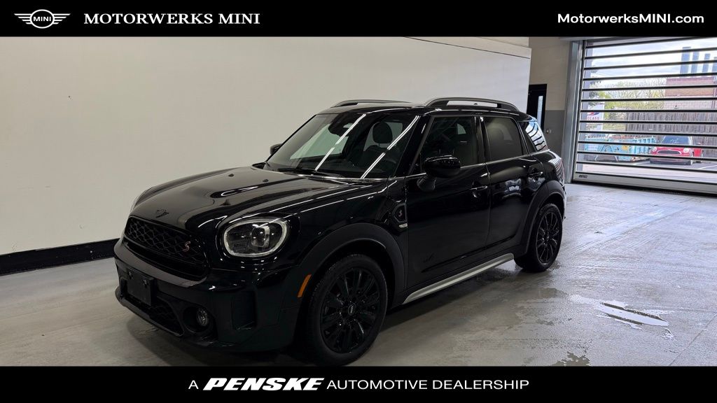 Thumbnail: 2023 MINI Cooper Countryman - 1