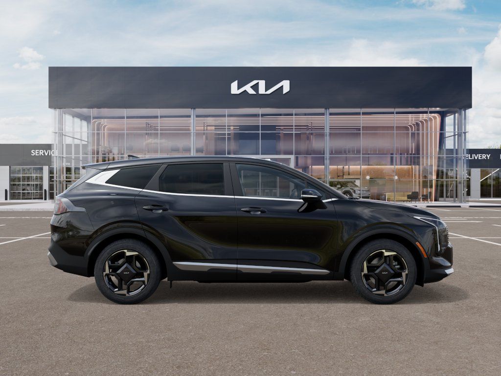 2027 Ebony Black Kia Sportage EX FWD