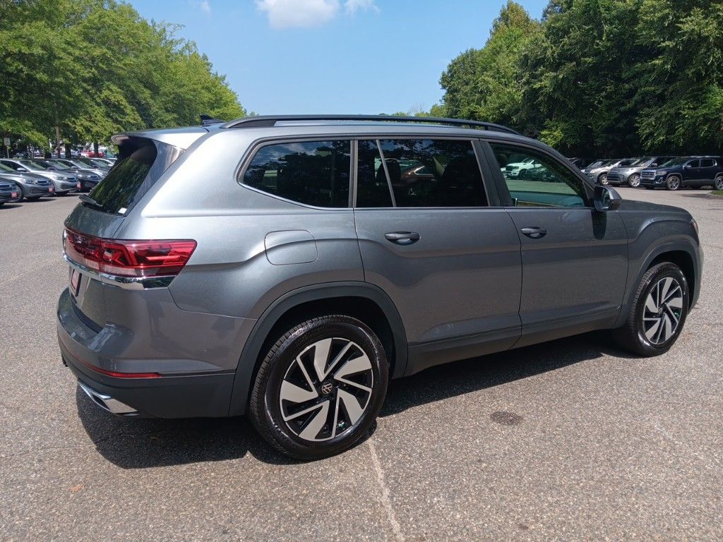 2024 Volkswagen Atlas 2.0T SE w/Technology 5