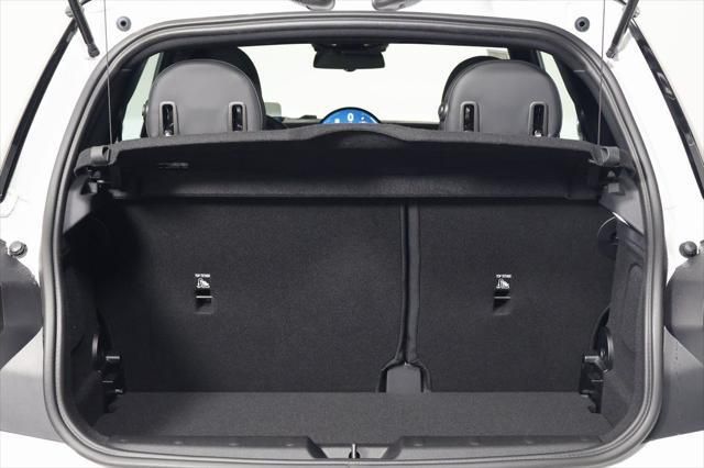 Thumbnail: 2026 MINI Cooper - 8