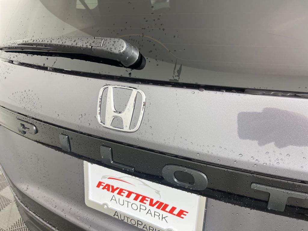 Thumbnail: 2025 Honda Pilot - 18