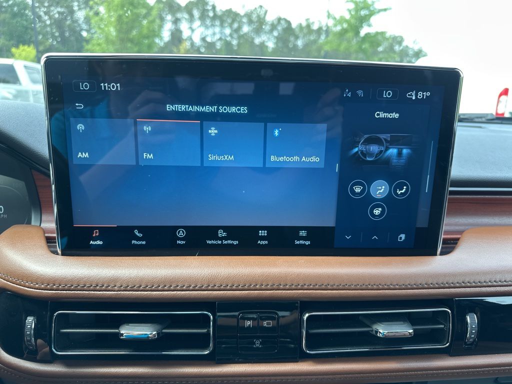 2022 Infinite Black Metallic Clearcoat Lincoln Nautilus Reserve AWD SUV