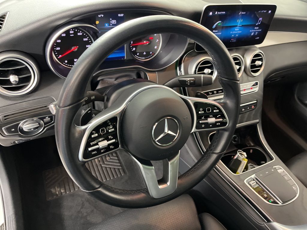 2020 Mercedes-Benz GLC 300 29