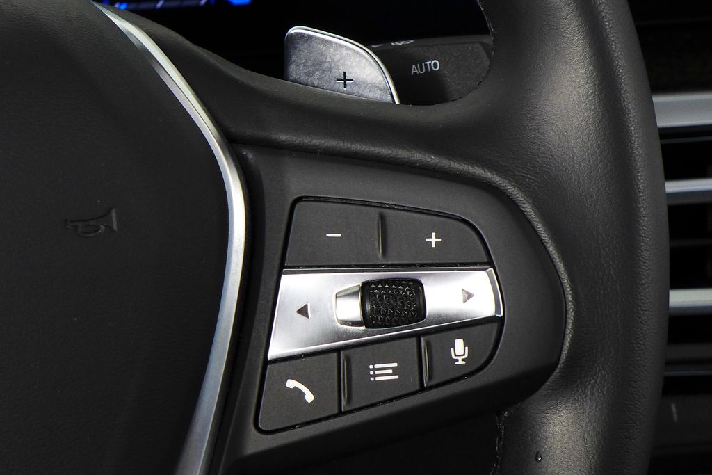 Thumbnail: 2023 BMW 3 Series - 29