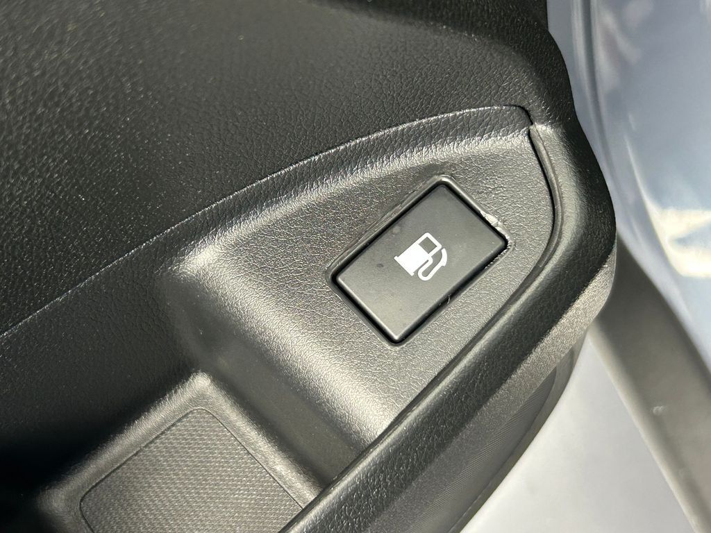 Used 2024 Gray Pearl Honda Black Edition image 24