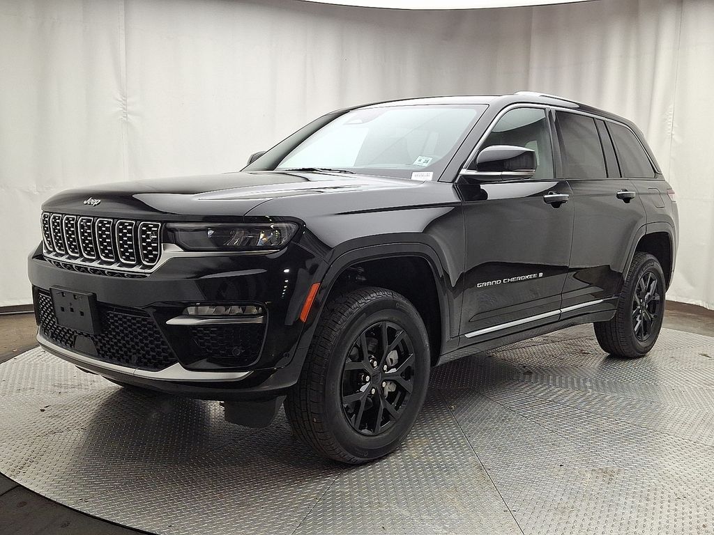 Thumbnail: 2023 Jeep Grand Cherokee - 1