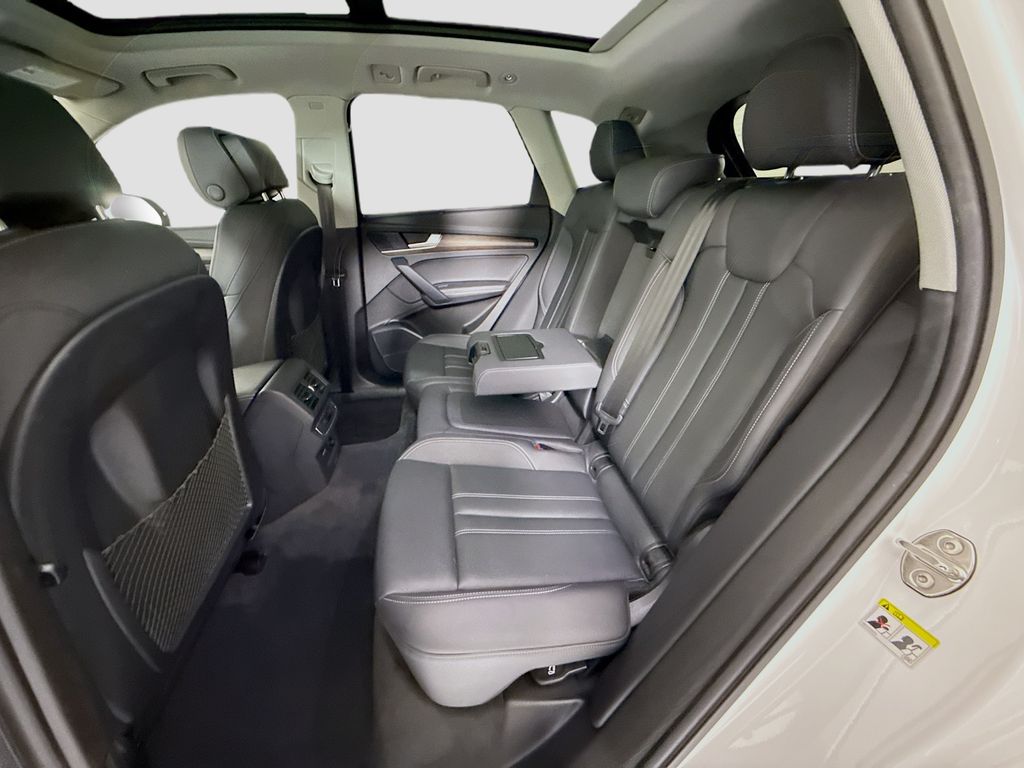 Thumbnail: 2023 Audi Q5 - 22