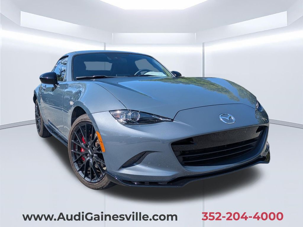 Polymetal Gray Metallic 2022 Mazda MX-5 Miata Convertible Rear-Wheel Drive 6-Speed Manual