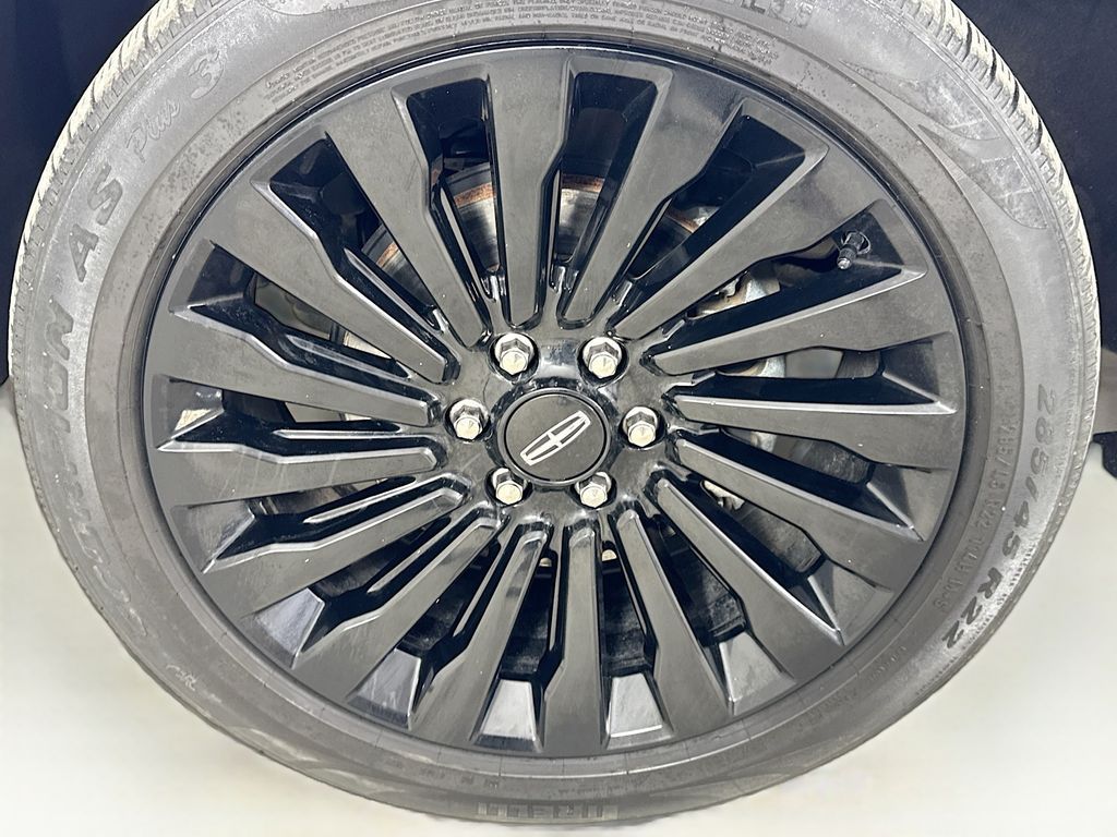 Used Car 2019 Lincoln Navigator L  Reserve For Sale Under $30,000 In Austin, Texas