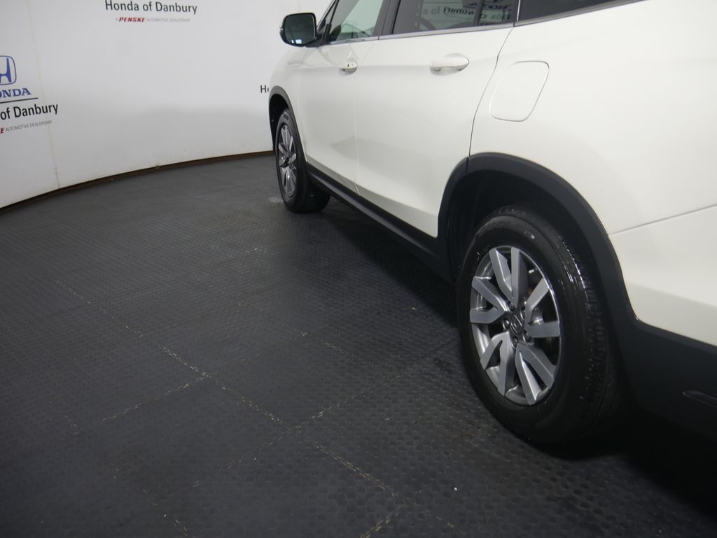 Thumbnail: 2019 Honda Pilot - 11