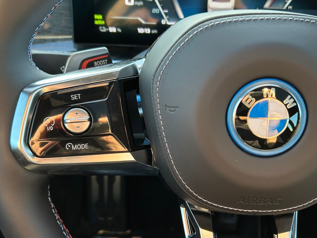 Thumbnail: 2024 BMW i7 - 19