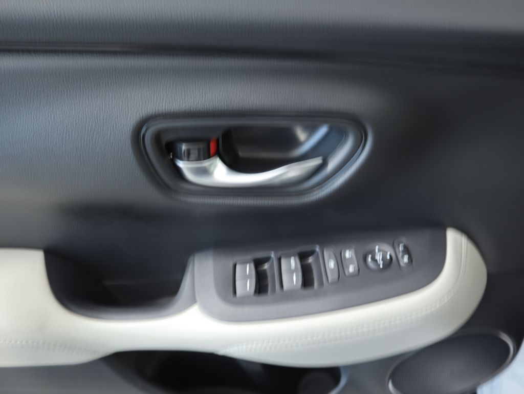 Thumbnail: 2026 Honda HR-V - 23