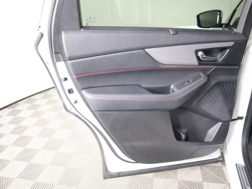 Thumbnail: 2022 Acura MDX - 27