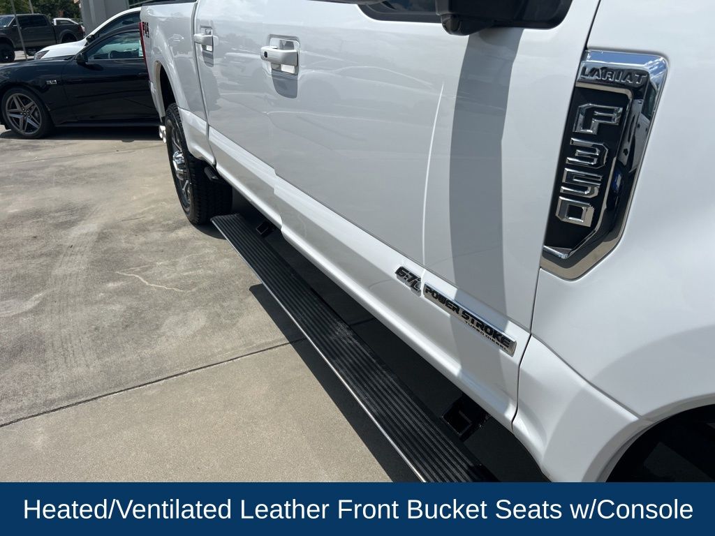2022 Ford F-350 Super Duty Lariat