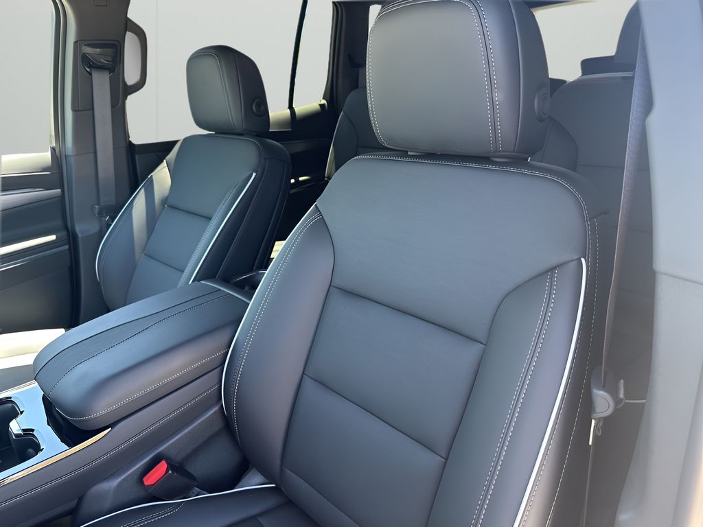 New Car 2025 Buick Enclave  Preferred For Sale Under $50,000 In Austin, Texas
