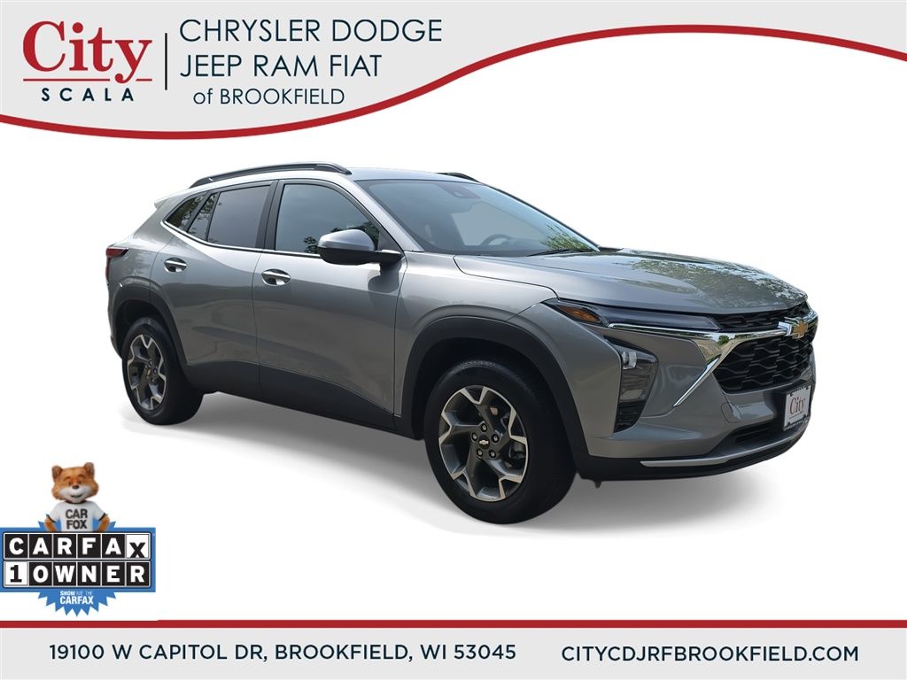 Sterling Gray Metallic 2025 Chevrolet Trax LT FWD SUV / Crossover Front-Wheel Drive 6-Speed Automatic