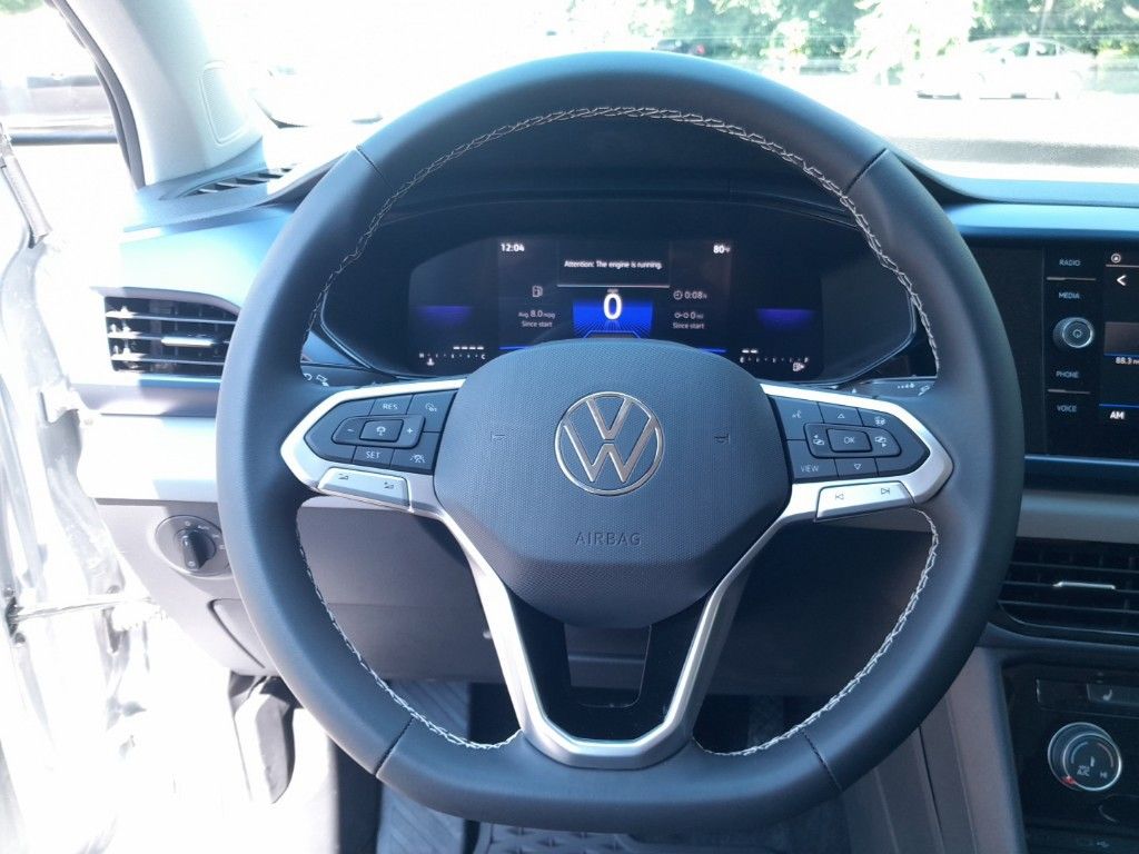 2023 Volkswagen Taos 1.5T SE 14