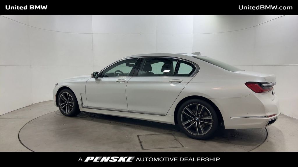 Thumbnail: 2022 BMW 7 Series - 6