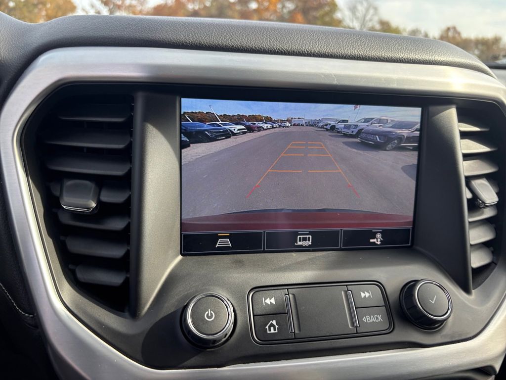 2022 GMC Acadia SLT 26