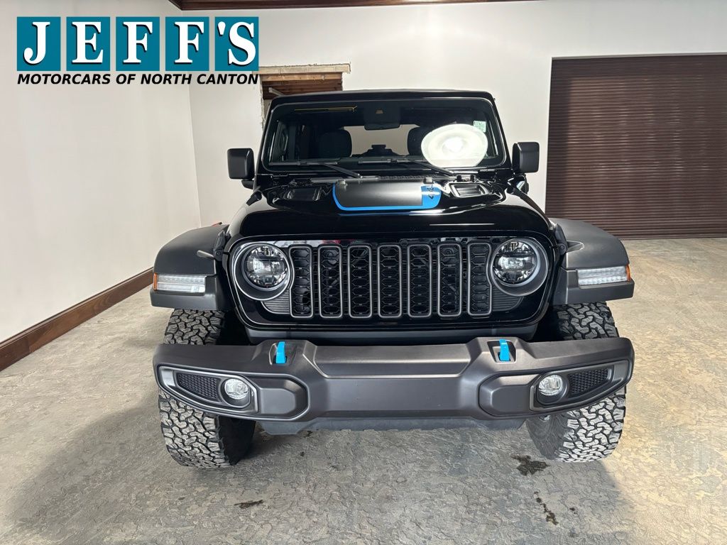 Black Clearcoat 2024 Jeep Wrangler 4xe Rubicon 4WD SUV / Crossover Four-Wheel Drive 8-Speed Automatic