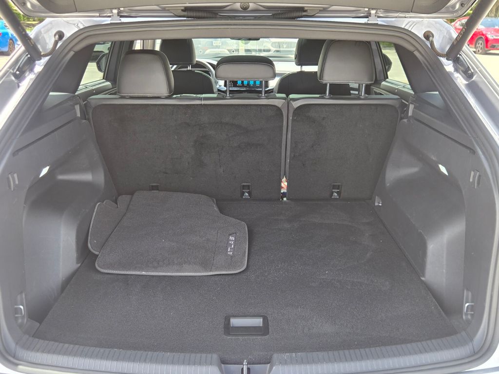 2024 Volkswagen Atlas - $28,342