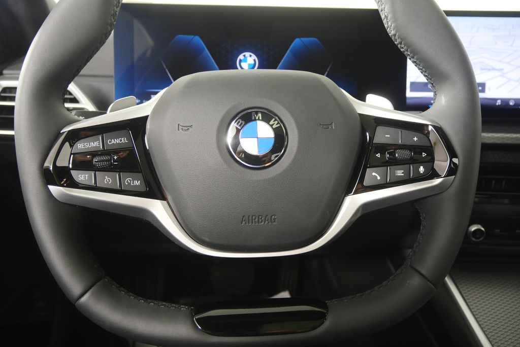 Thumbnail: 2025 BMW 3 Series - 18