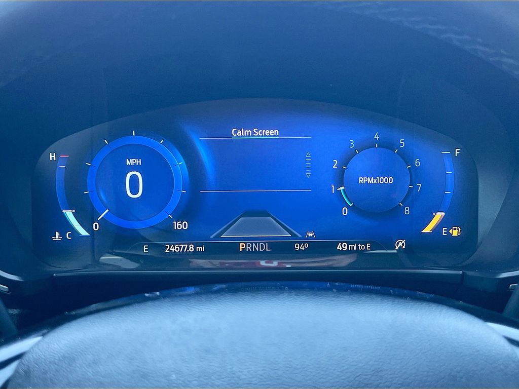Used 2022 Black Ford SEL image 12