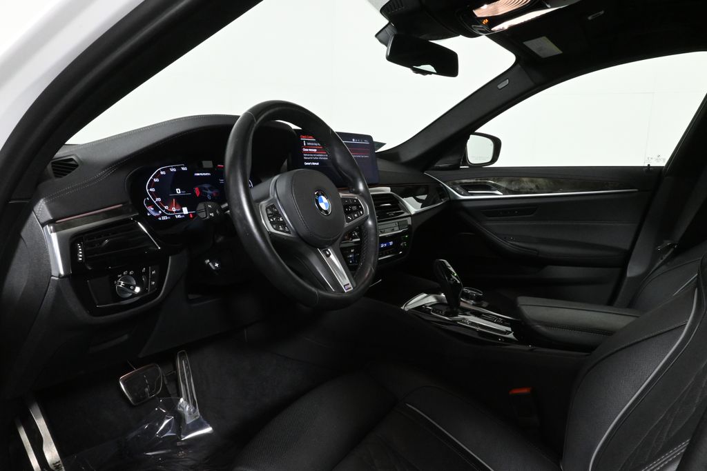 Thumbnail: 2021 BMW 5 Series - 14