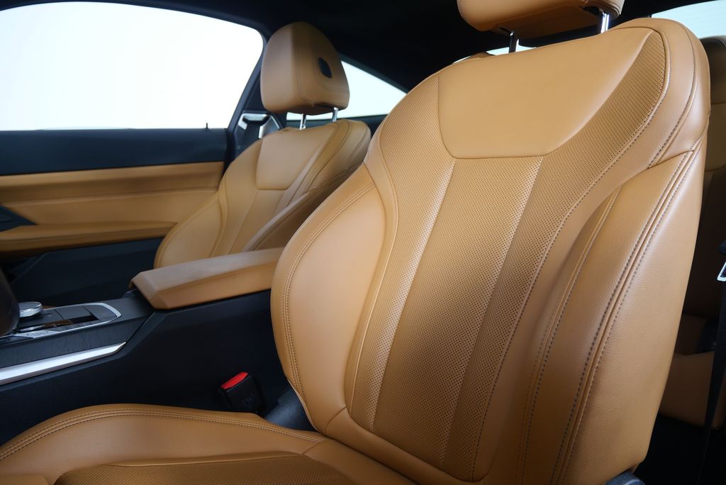 Thumbnail: 2022 BMW 4 Series - 11