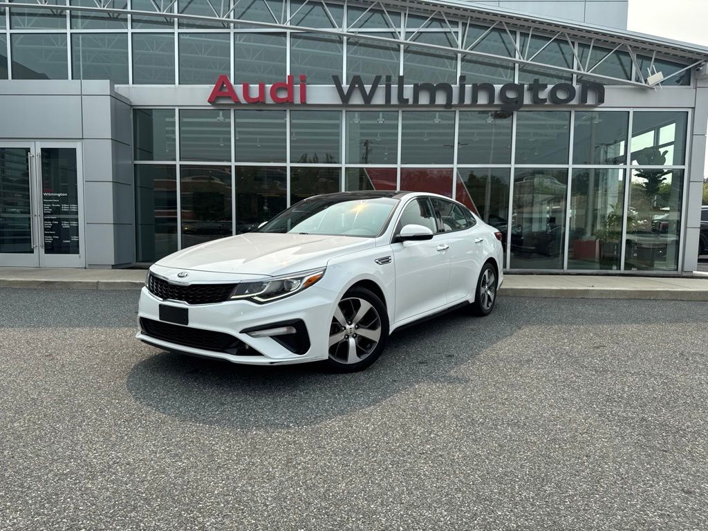 Snow White Pearl 2019 Kia Optima Sedan Front-Wheel Drive 6-Speed Automatic