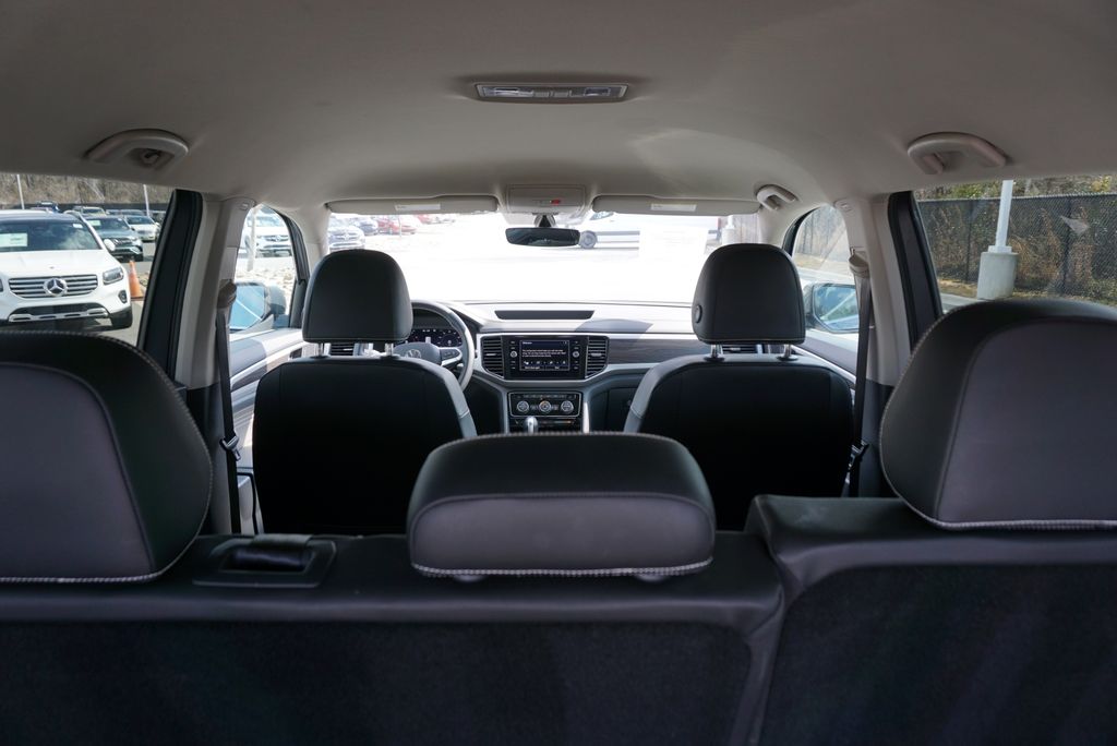 Thumbnail: 2023 Volkswagen Atlas - 20