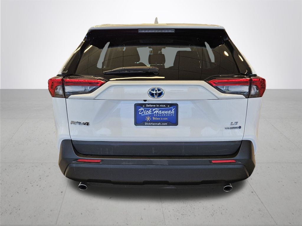 2024 Toyota RAV4 Hybrid LE