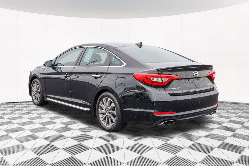 2015 Hyundai Sonata Sport 10