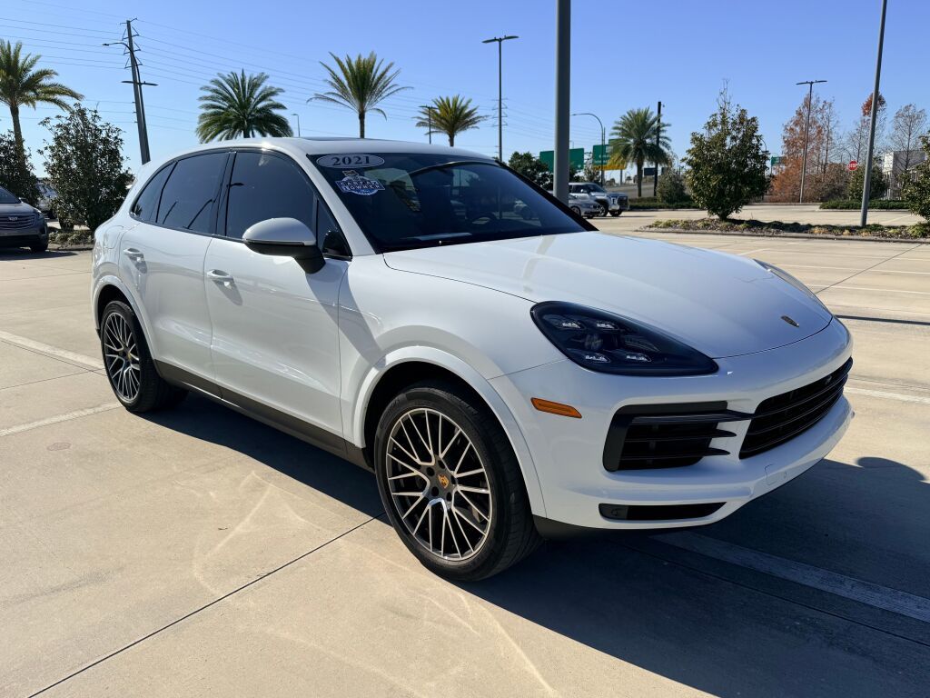 Thumbnail: 2021 Porsche Cayenne - 4